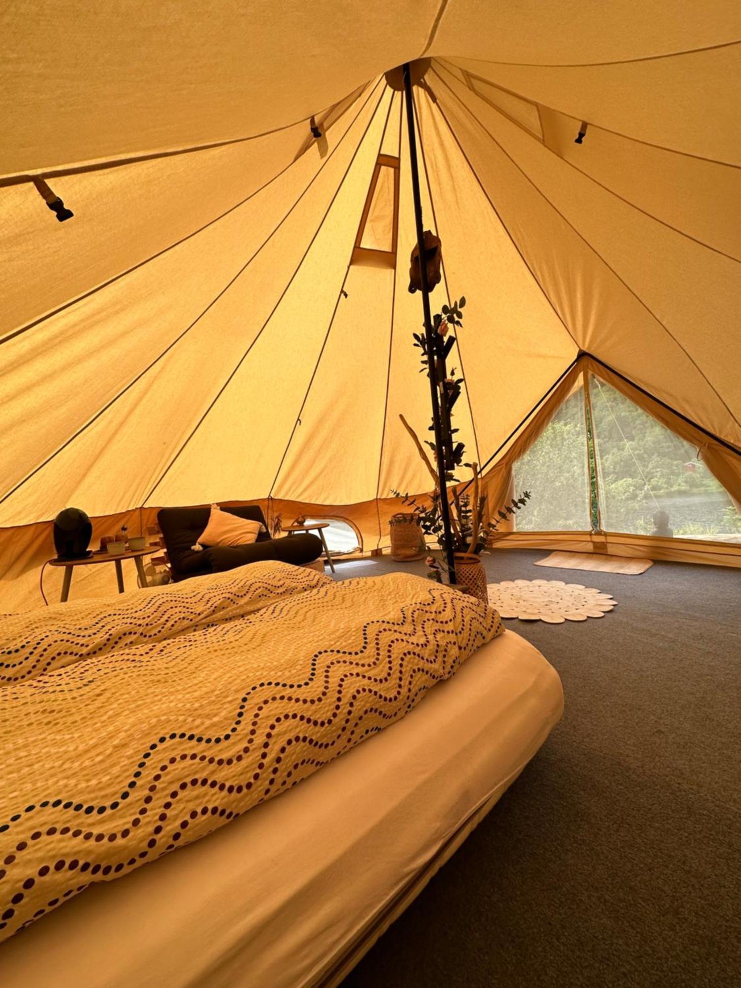 Glamping On Idyllic Lake, Paddle Boards & Rowboat Porsgrunn Exterior foto